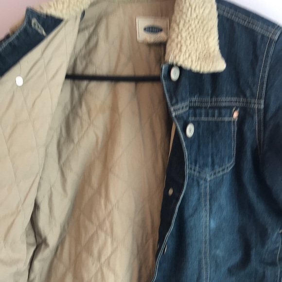 Gap Boy's Iconic Denim Jacket with Sherpa lined Collar. - Picture 3 of 8